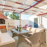 Apartamento Nika Solitudo